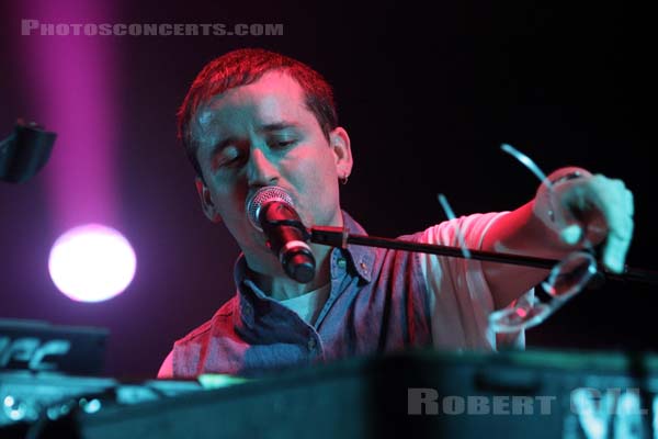 HOT CHIP - 2012-07-07 - PARIS - Cite de la Musique - 